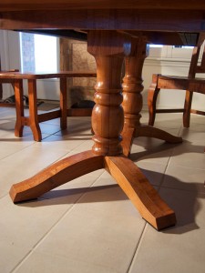 Mesquite Round Table Detail